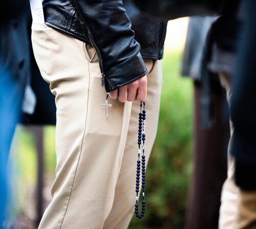 The Rise of Velour Pants in Modern Fashion